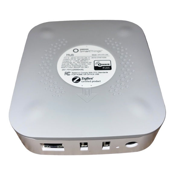 Samsung SmartThings Smart Hub 2nd Generation STH-ETH-250 w/cords, Tested Works! - Picture 8 of 16